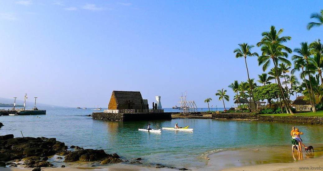 ‘Ahu’ena Heiau (temple of the burning altar) in Kona