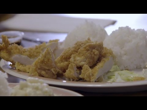 There&#039;s nothing more Hawaiian than this plate (Anthony Bourdain Parts Unknown)