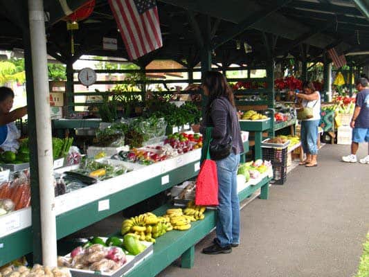Keaau Village (Farmers) Market keaau-village-market-stalls