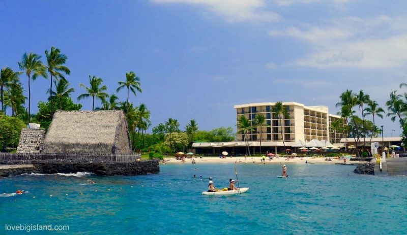 Kamakahonu (King Kam beach) is a small, family-friendly, beach in the heart of Kona