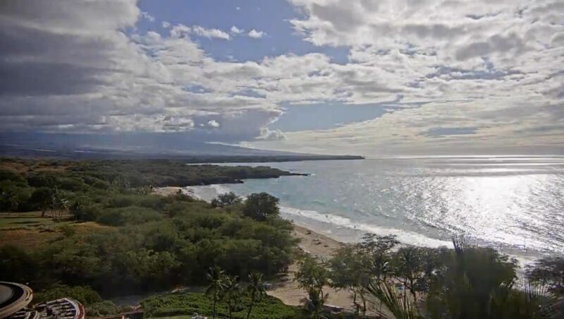 The Hapuna Beach webcam shows a time lapse of the past day at Hapuna, as seen from the Westin Hapuna Beach resort.