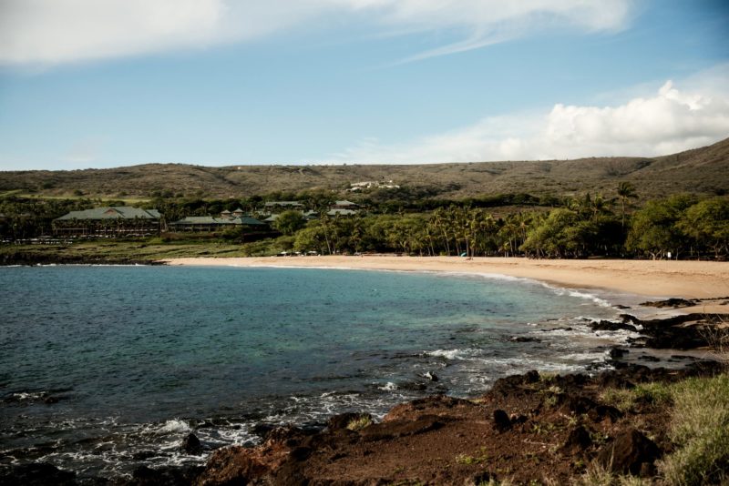 hulopoe bay and beach