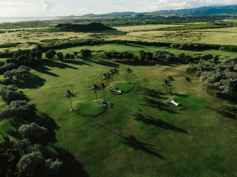  Aerial view of a golfcourse on Kauai 