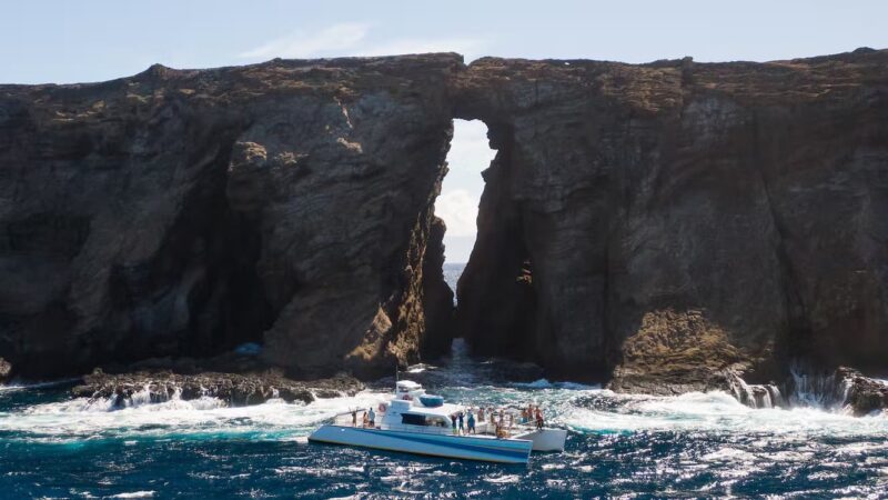 The Keyhole Rock formation. Image: Holoholo Charters.