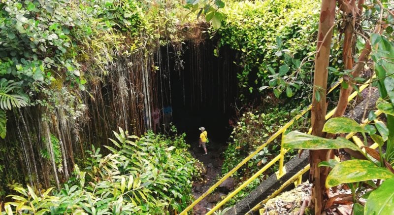 Kaumana caves