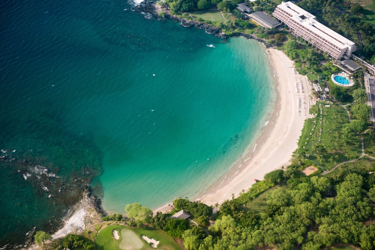 which island in hawaii is best to golf
