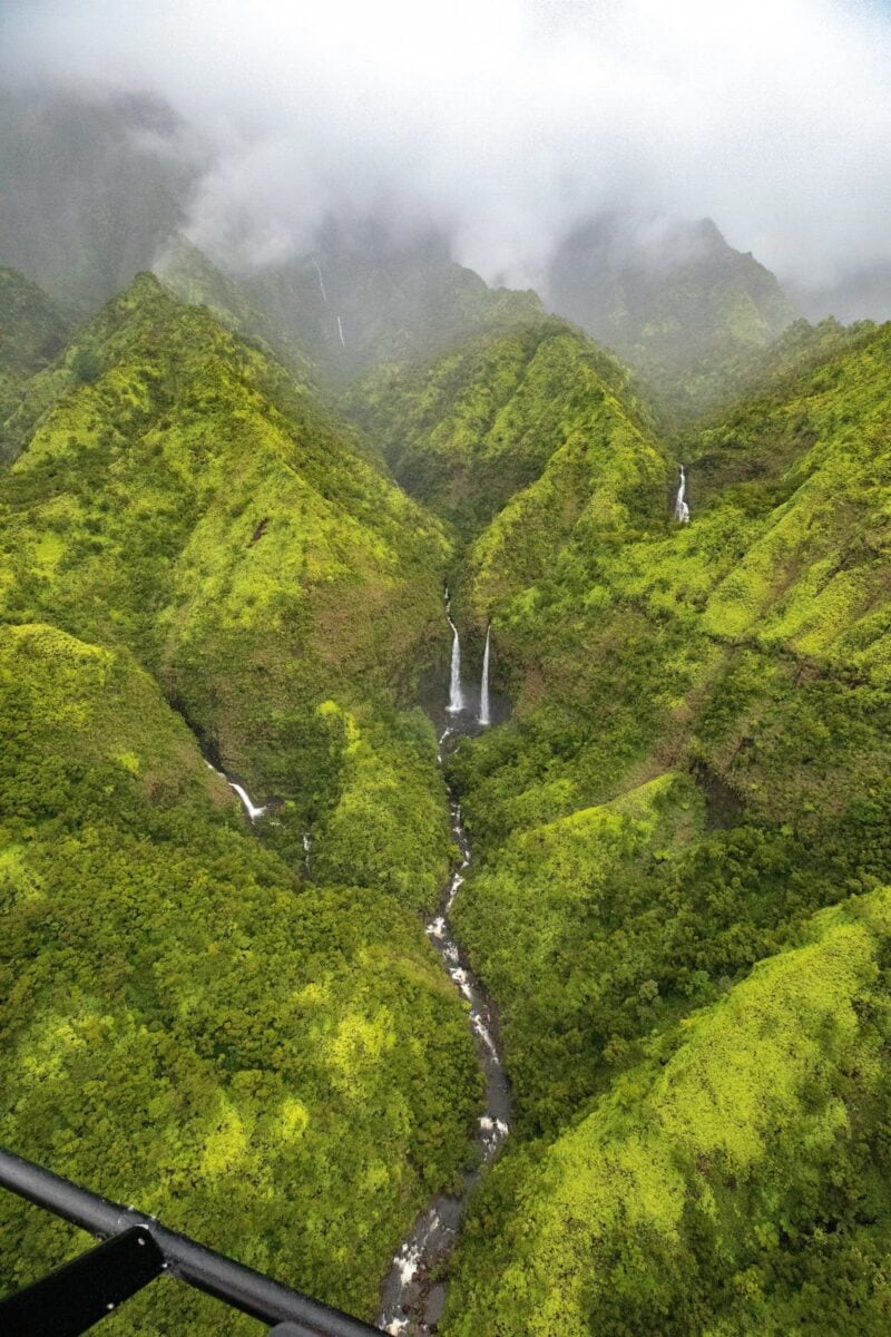 waterfall on Kauaʻi from helicopter