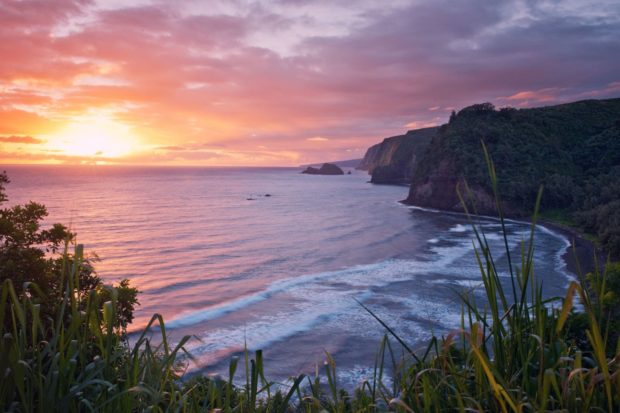 Sunrise from Pololu valley